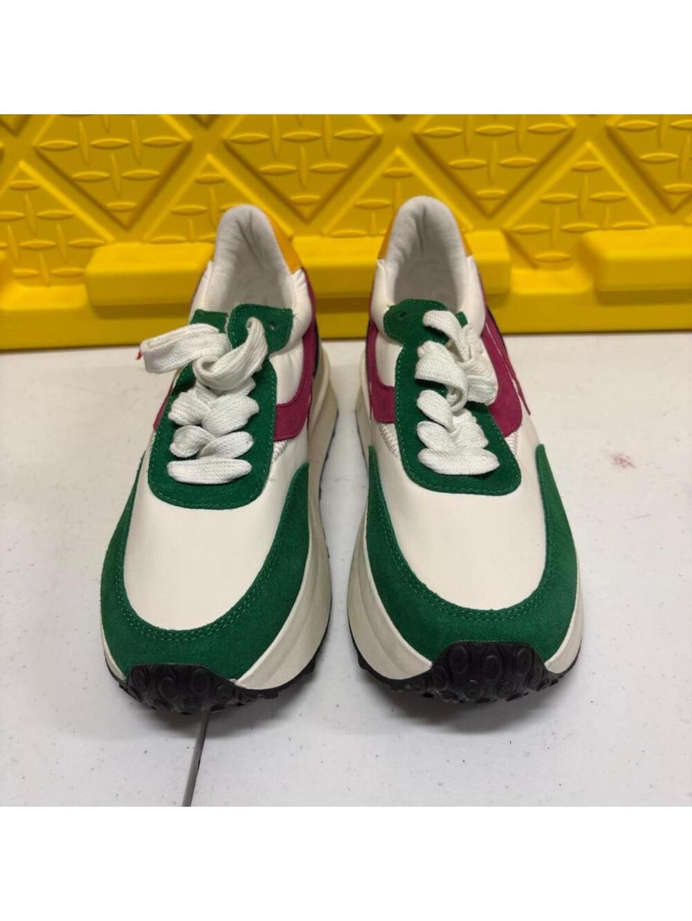 Steve Madden Actions Multi Color Platform Sneakers Womens Size 6.5M Green Suede